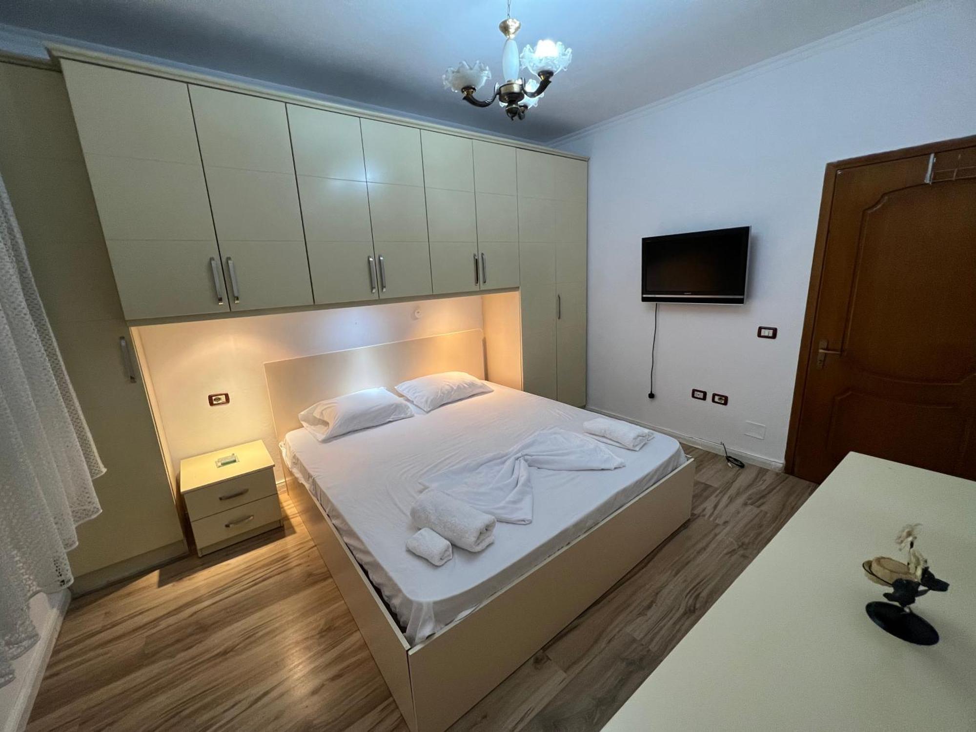 Sjsjksdbbd Apartment Tirana Exterior photo